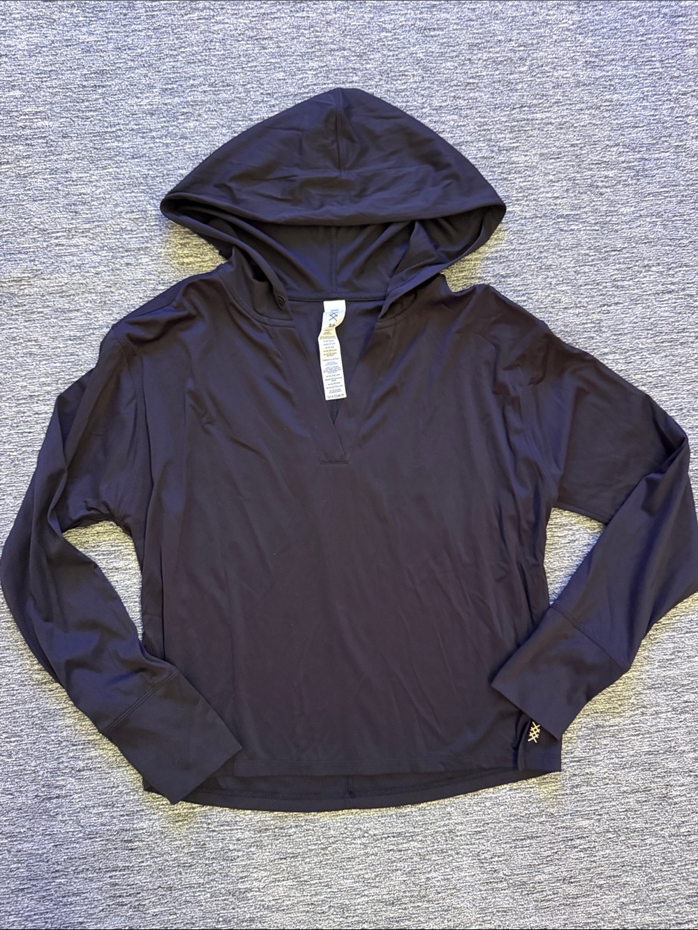 Rhine Black Crewneck Hooded Pullover